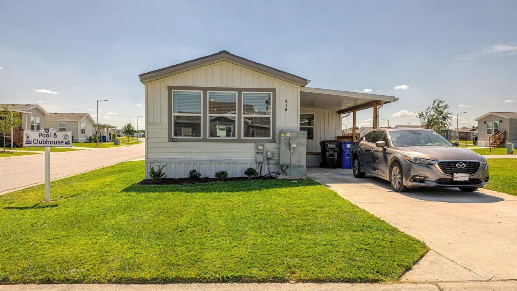 Lot Rent for Mobile Home: What It Includes in Texas - Main Image