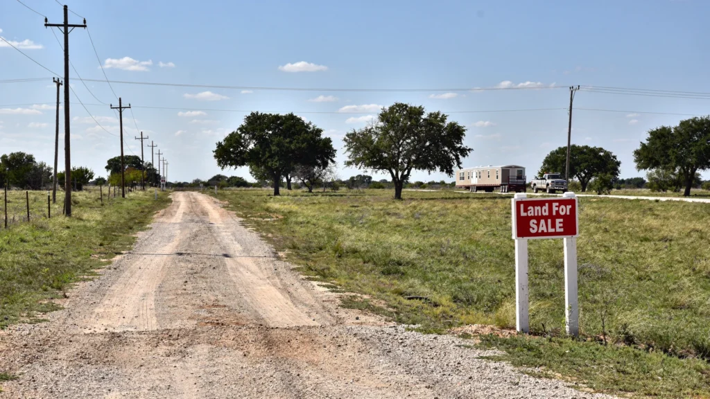 Land for Mobile Home Near Me: Zoning, Utilities, and Access - Main Image